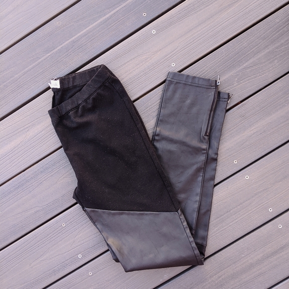 Olive & Oak Ponte Pleather Leggings - Picture 2 of 2